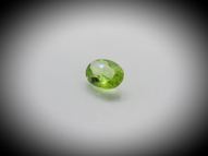 Peridot 1.12 ct oval 8 x 6 mm