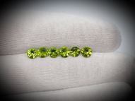 Peridot set 6 pcs. 3.18 ct 5 mm