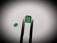 Emerald pair 1.43 ct 6.1 х 4.7 mm