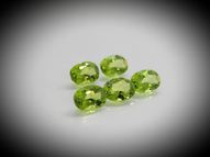 Peridot oval set 5 pcs. 4.43 ct 7х5 mm