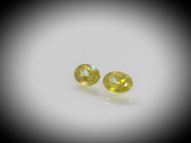 Sphene titanite pair 0.77 ct 5x4 mm