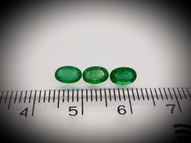 Emerald oval set 1.45 ct 6х4 mm