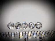 White zircons 5 pcs. 3.28 ct 5.1 mm