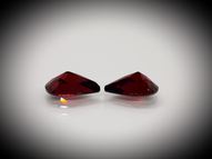 Garnet pair 3.81 ct 10x7 mm