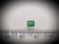 Emerald 0.88 ct 5.6x5.1 mm