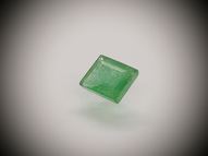 Emerald 0.77 ct 6 х 5 mm