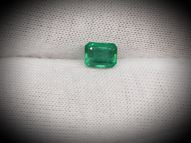 Emerald 0.71 ct 5.8 х 4.4 mm