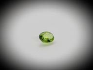 Peridot 1.28 ct oval 8 x 6 mm