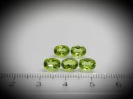 Peridot oval set 5 pcs. 4.43 ct 7х5 mm