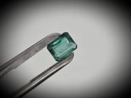 Emerald 1.51 ct 7.7х6.3 mm certified