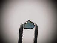 Unheated blue sapphire 0.90 ct 8x6 mm