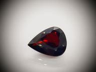 Garnet 12.40 ct 16.8 х 13.6 mm CERTIFIED