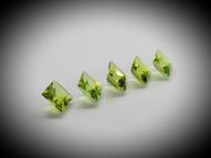 Peridot set 5.74 ct 6х6 mm