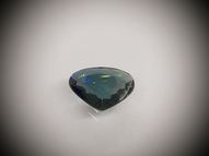 Unheated blue sapphire 0.90 ct 8x6 mm