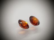 Pair of spessartine garnet 1.88 ct 5.8 mm