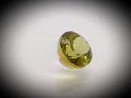 Apatite 5.00 ct 10.5 x 9.3 mm