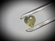 Unheated greenish-yellow sapphire Heart 1.20 ct 7 mm