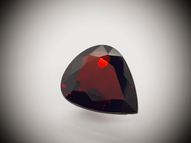 Garnet 12.40 ct 16.8 х 13.6 mm CERTIFIED