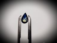 Blue with yellow sapphire pear 0.68 ct 8х5 mm